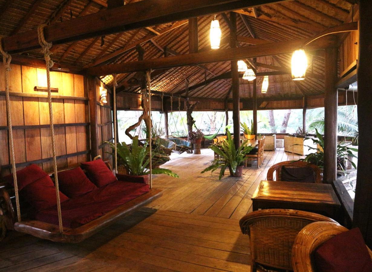 Khu nghỉ mát Lazy Đảo Koh Rong Samloem